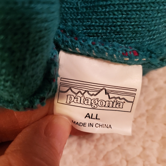 Pategonia teal tobagan. Size All, but runs small. In good condition - Picture 4 of 4